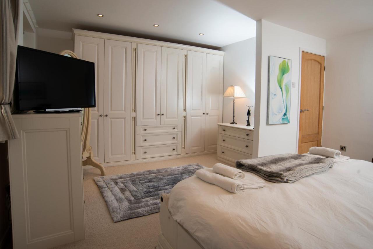 Stunning Beach Front House - Sleeps 6 Pwllheli Bagian luar foto